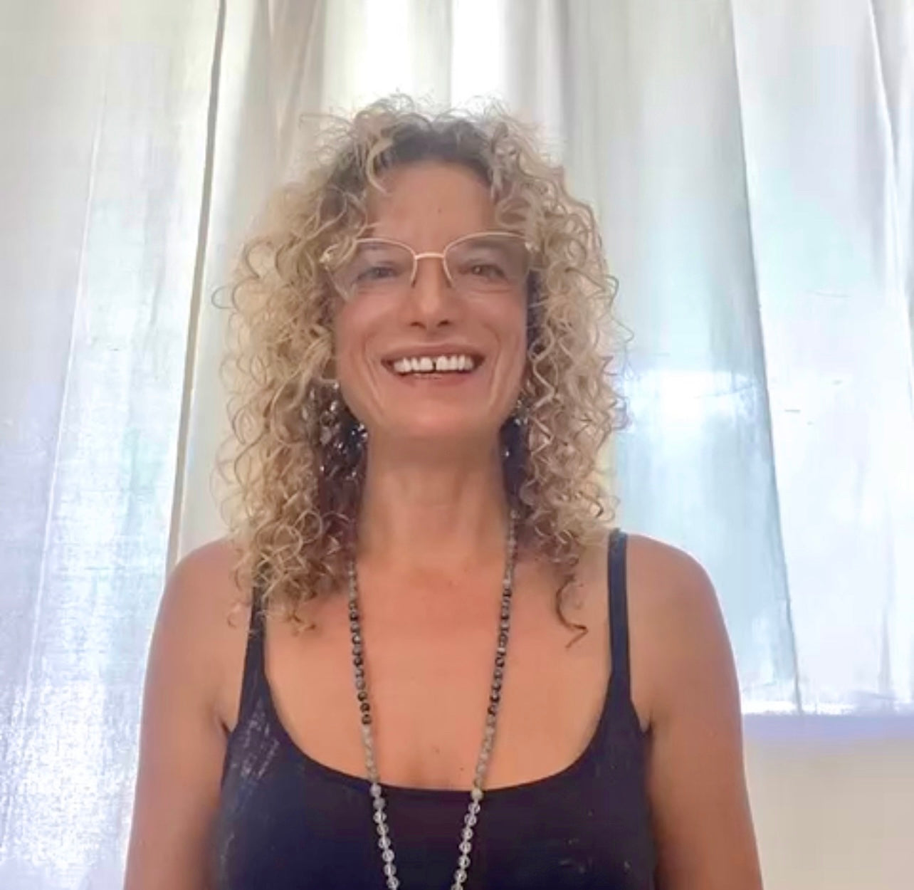 Load video: Cassandra - private 1-1 in person retreat - Self Love Magic Mirror Ritual by Emmanuelle Blanc from Unleash Your Inner Wealth